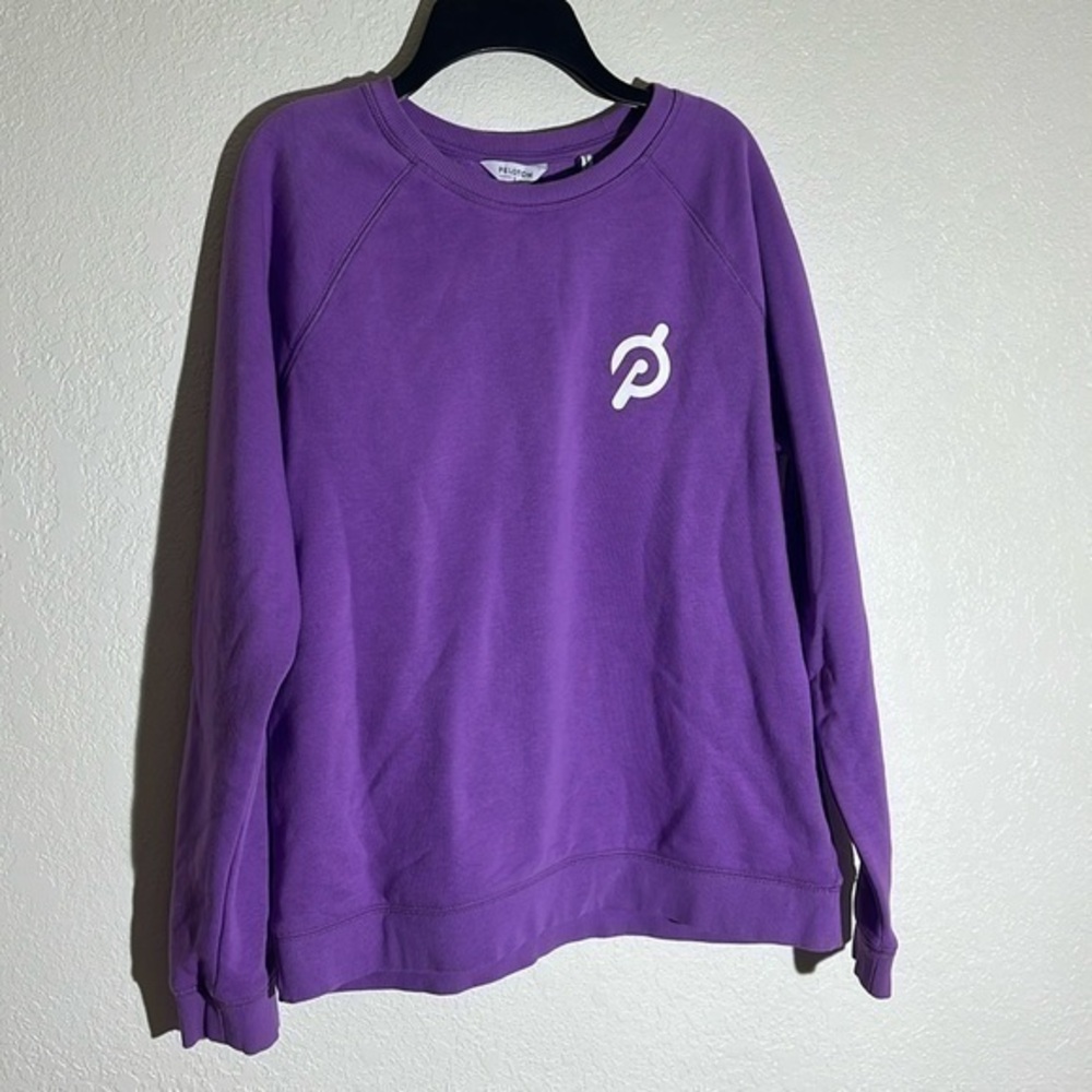 Peloton women’s crewneck